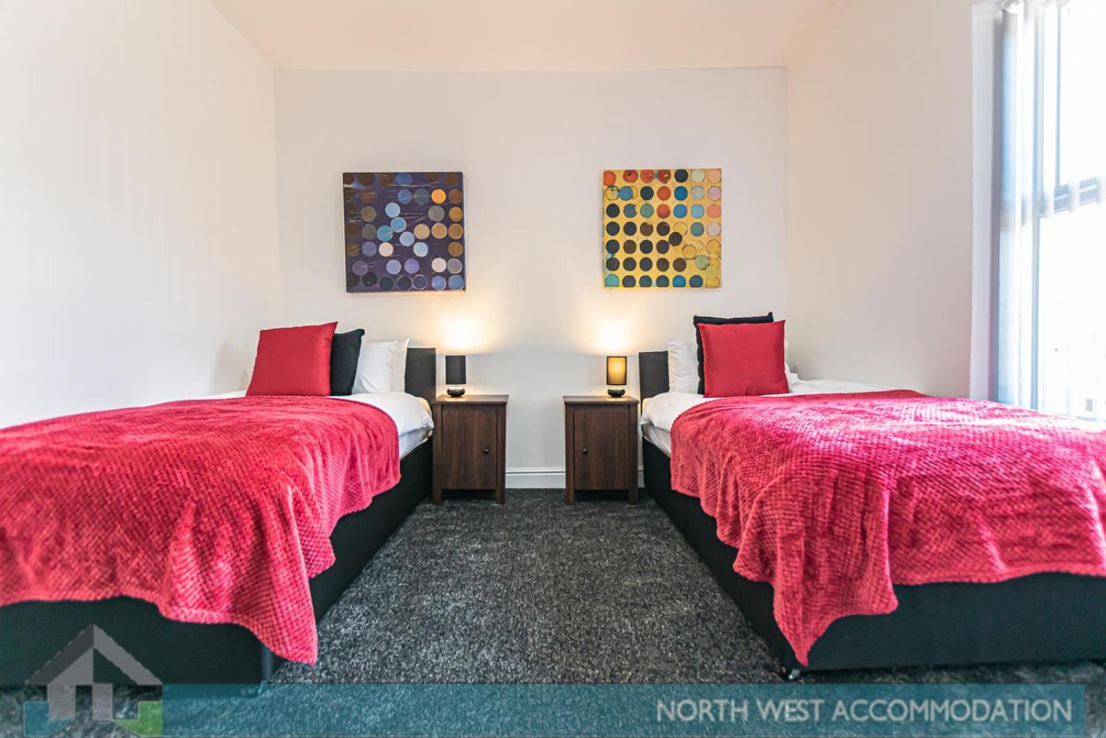 Wellfield Serviced Accommodation Warrington Exteriör bild